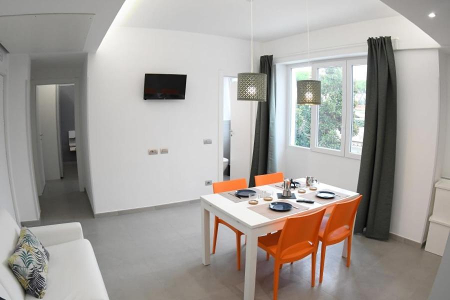 Golden Beach Residence Fregenae Esterno foto
